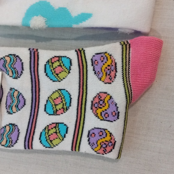 Women's Socks - Picture 3 of 9